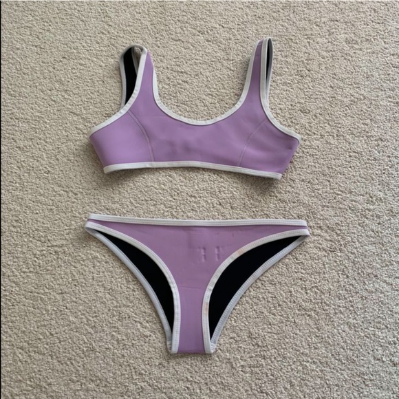 Hoaka lavender bikini - Picture 1 of 1